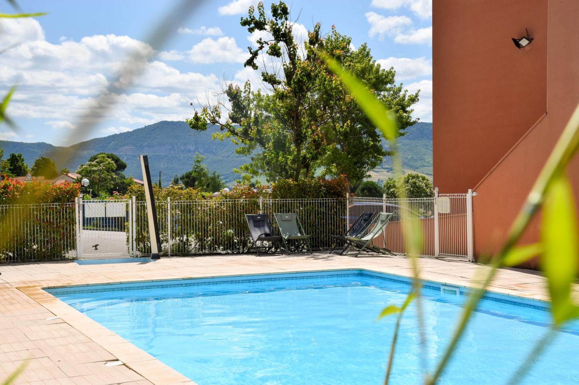 Ibis Budget Millau Viaduc Dış mekan fotoğraf